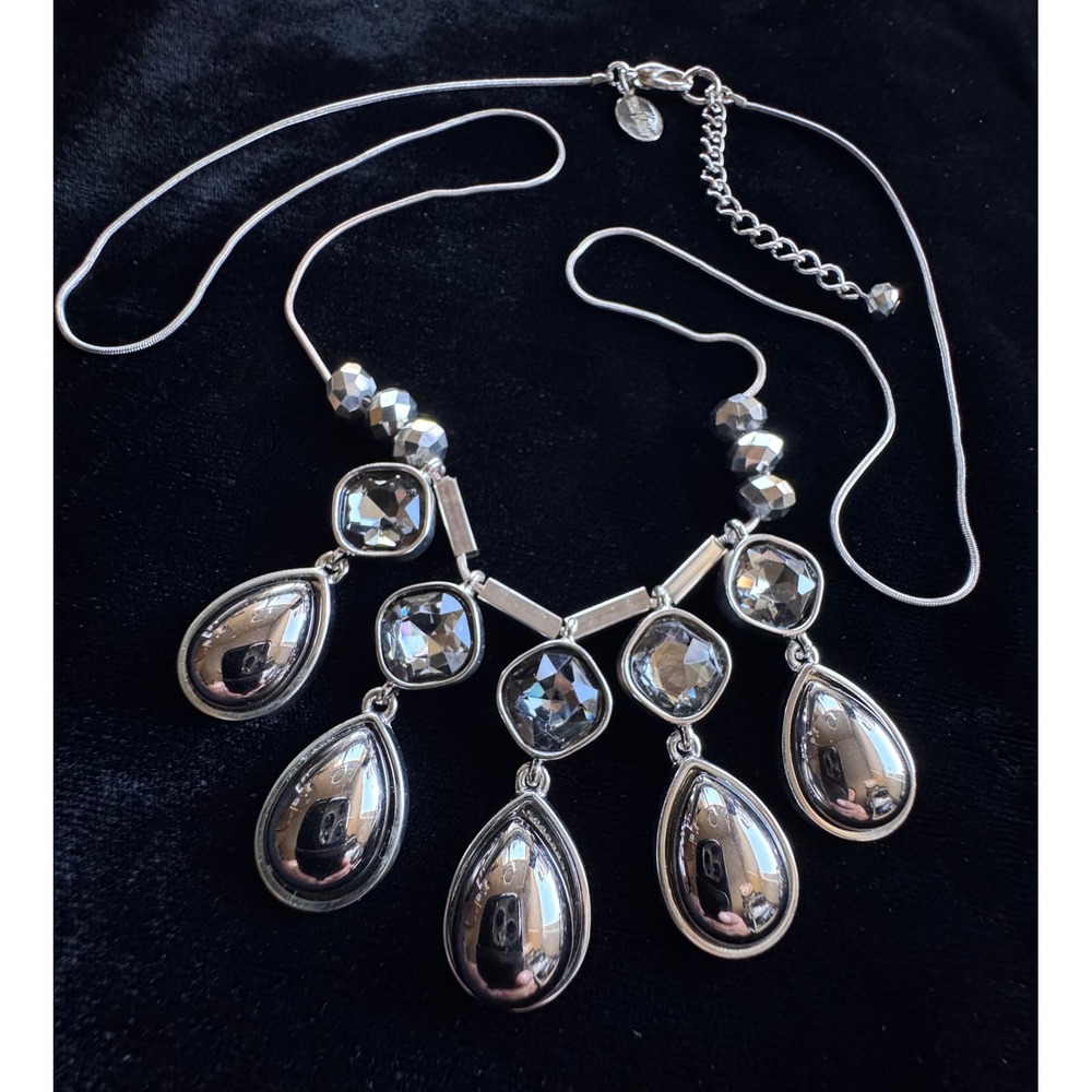 White House Black Market Necklace Silver Tone Smoky Hematite Crystal Tones Bib